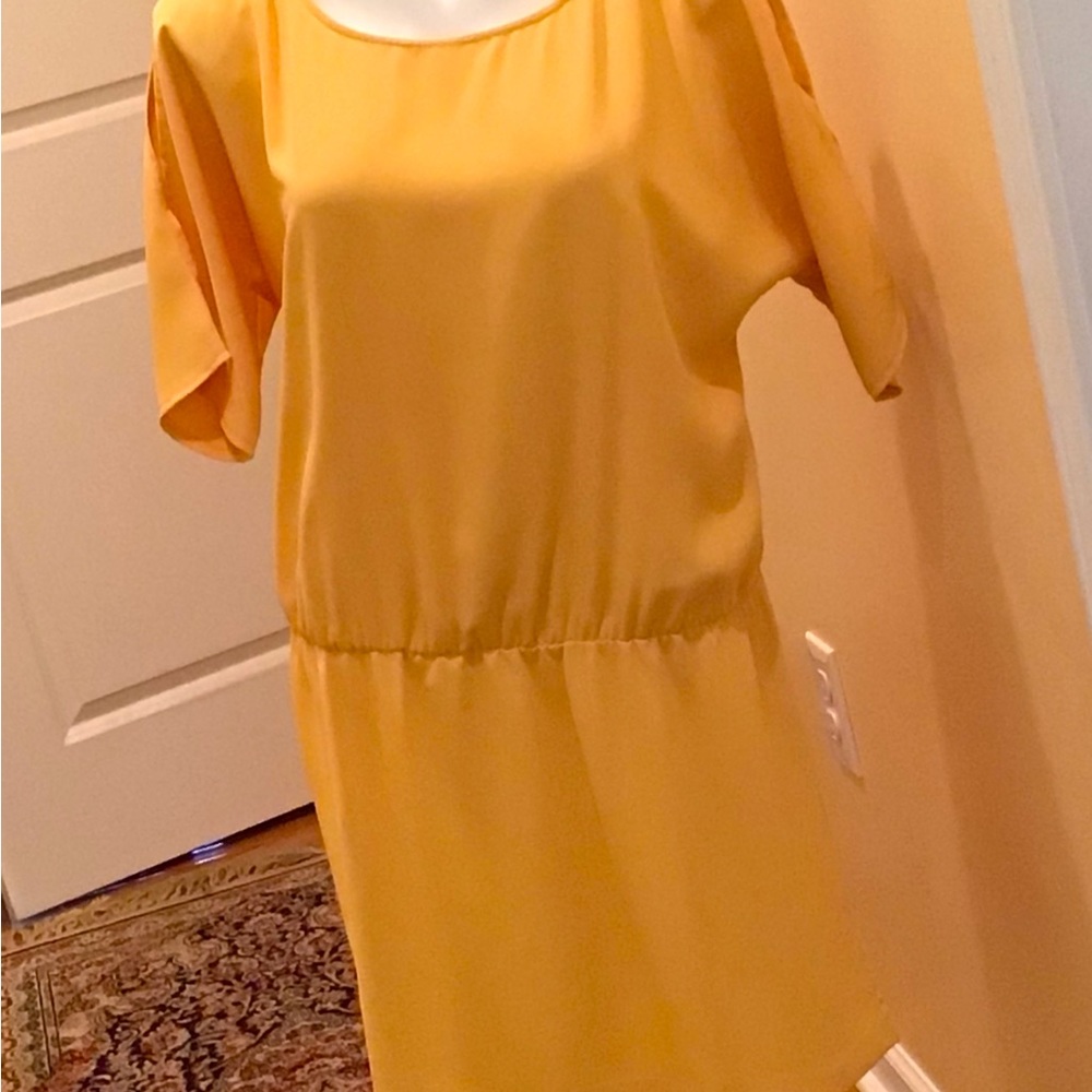 Rafaella cold shoulder dress